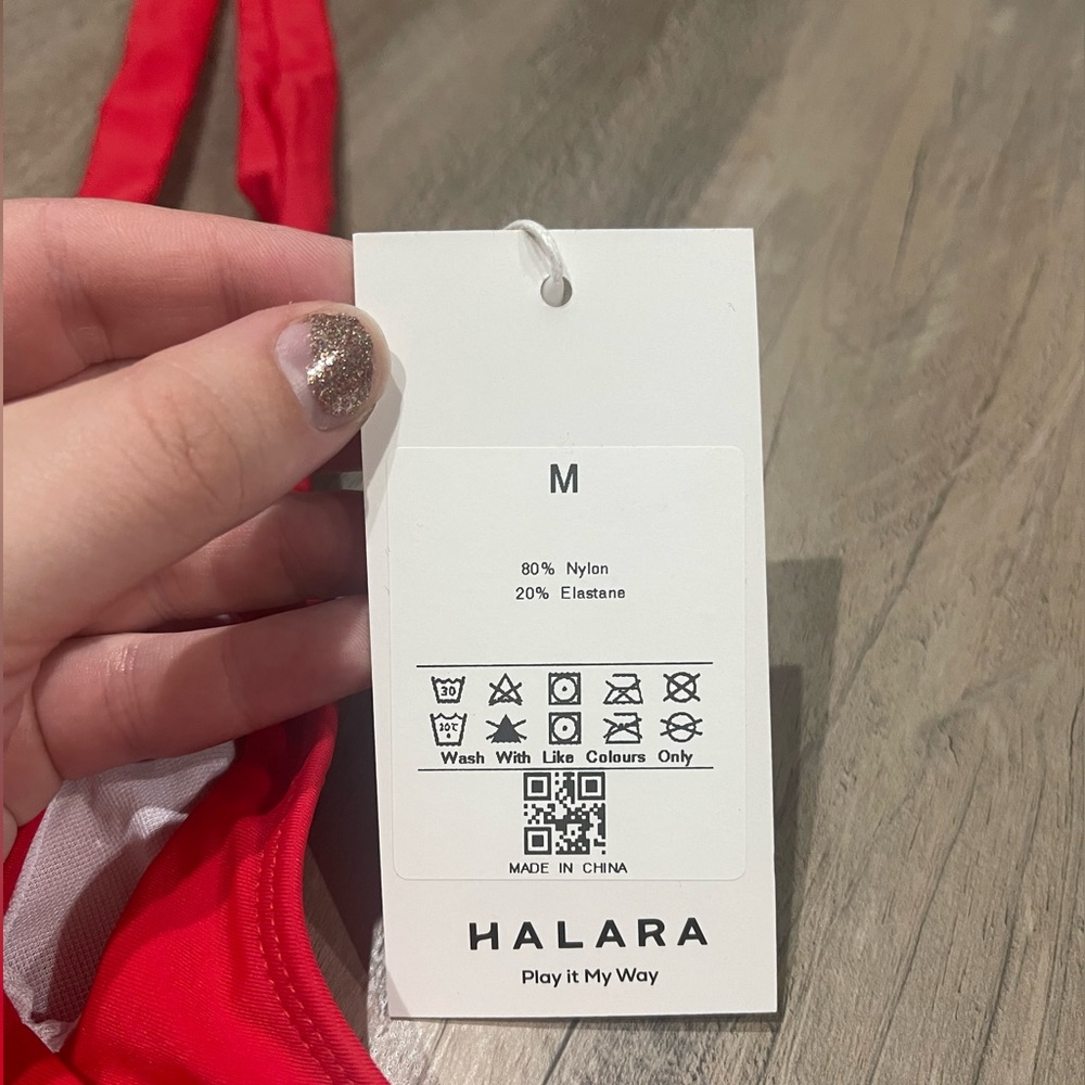 Halara Bikini Top - Picture 6 of 6
